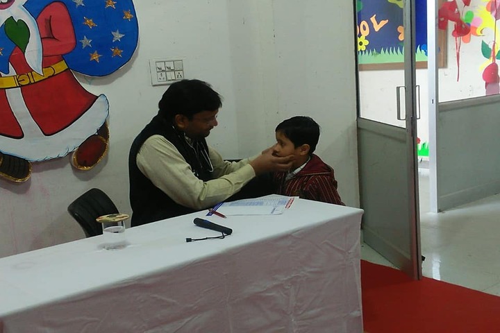 Jamna Vidyapeeth-Health Checkup