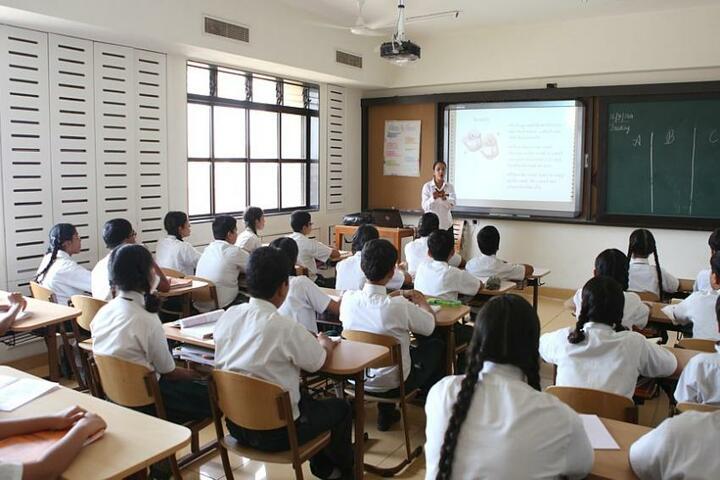 Jankidevi Public School-Smart Classes