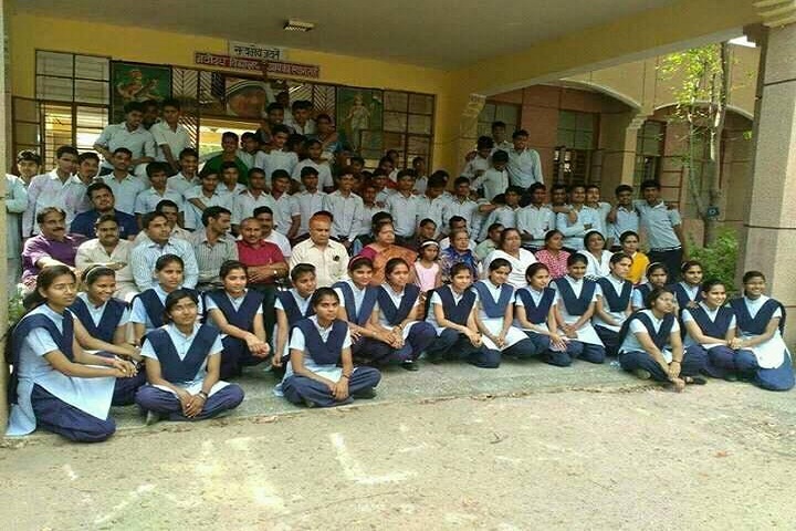 Jawahar Navodaya Vidyalaya-Students and Faculty