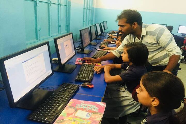 Jhunjhunu Academy-Computer Lab