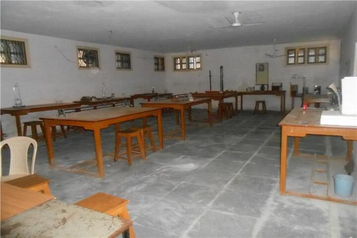 Kanakraj Sawantraj Lodha Public School-Physics Lab