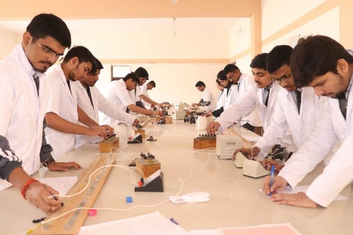 Kautilya Senior Secondary School-Electronics Lab