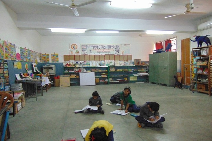 Kendriya Vidyalaya No 2-Activity Room