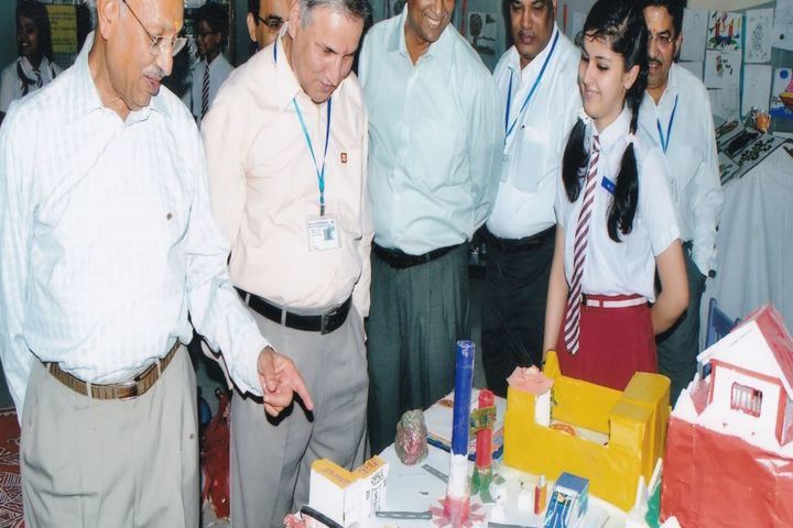 Lakshmipat Singhania School-Arts