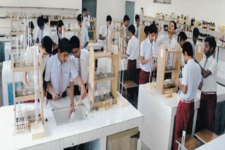 Lakshmipat Singhania School-Lab