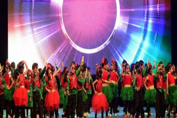 Leo International School-Dance