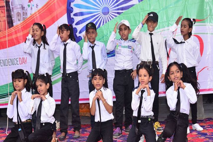 Loyal Public School-Group Dance
