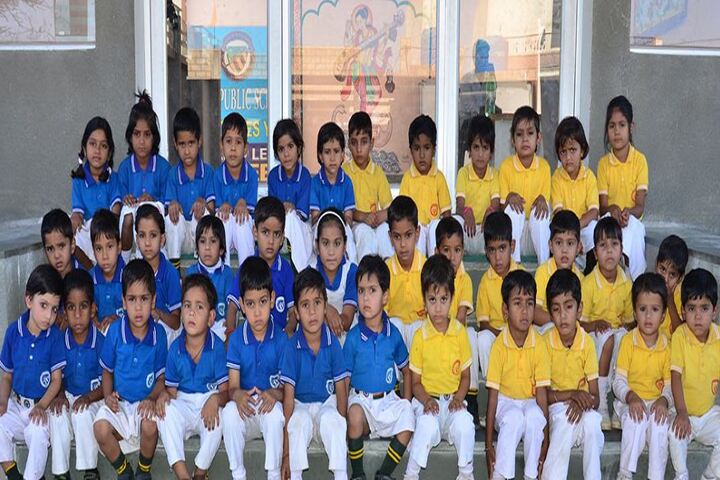 Loyal Public School-Kids Group Photo