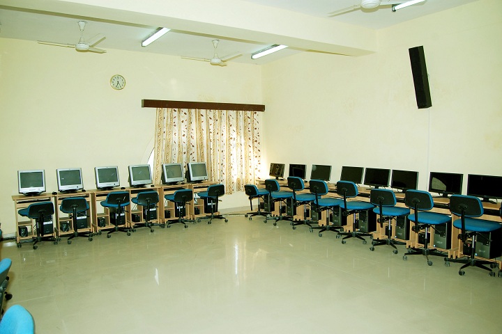 M S M Senior Secondary School-Computer Lab