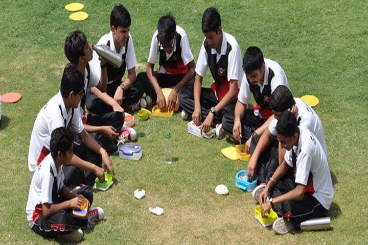M S S Public School-Lunch Hours