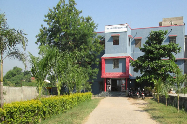 M B Public School-School building