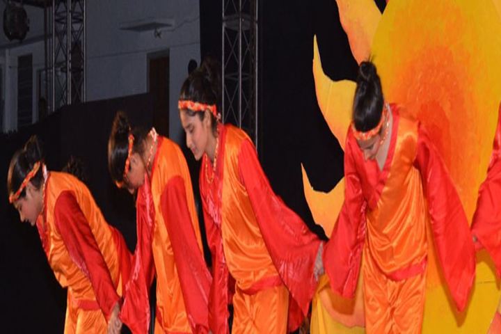 Maharaja Sawai Man Singh Vidyalaya-Dancing