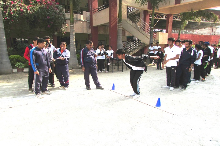Mahaveer Public School-Games