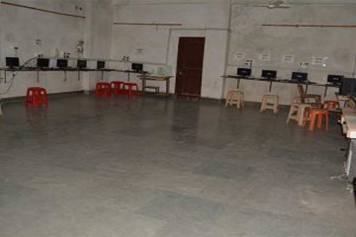 Manu Public School-Computer lab