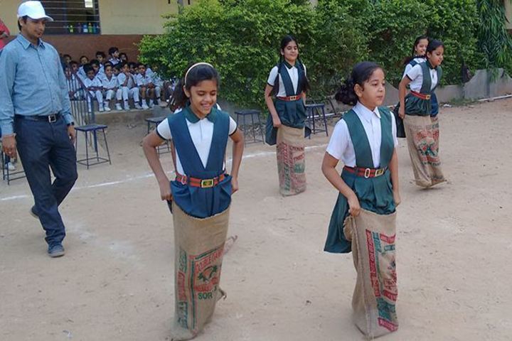 Modern School-Games
