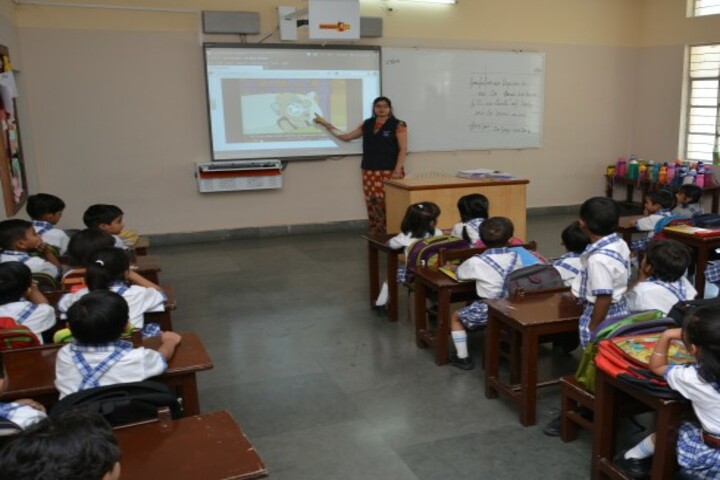 Modi Public School-Smart Classroom