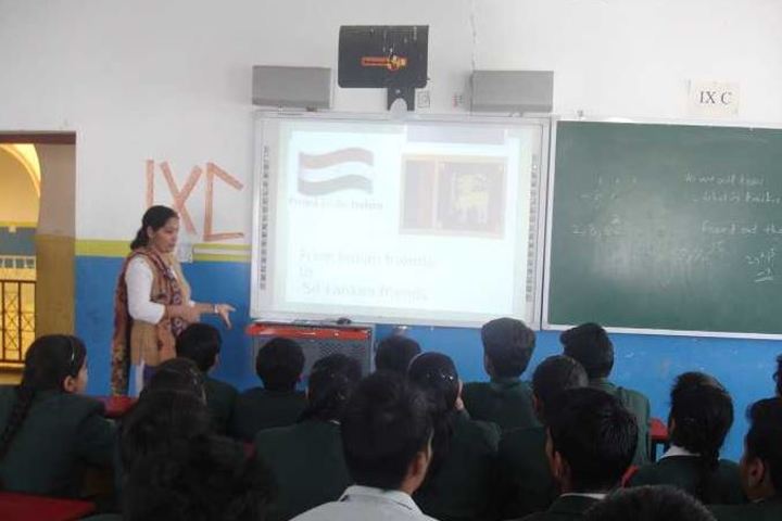 National Academy Day Boarding English-Digital Room