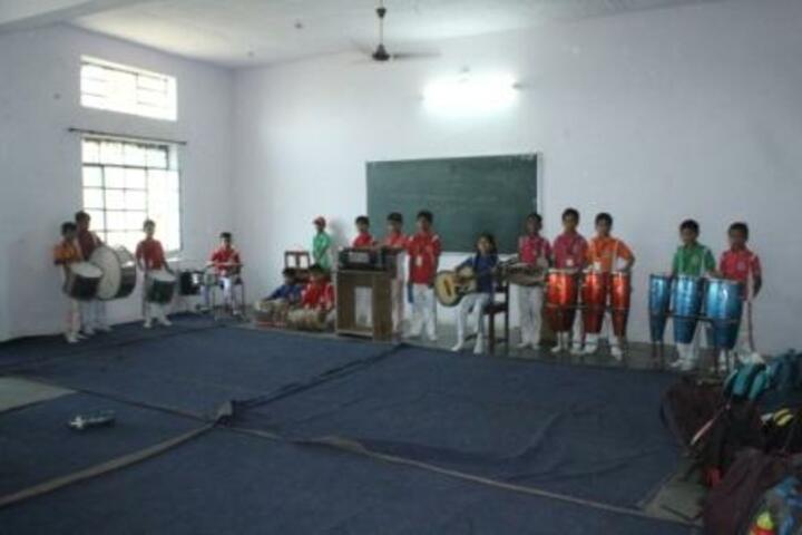 New Look Central School-Music