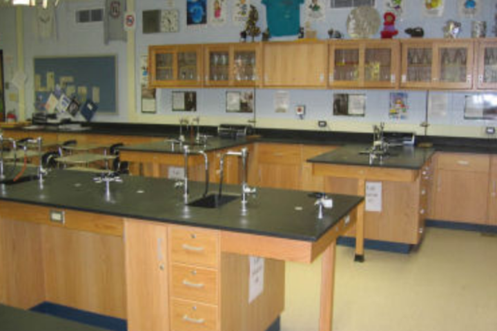 Oxford Public Secondary School-Chemistry lab
