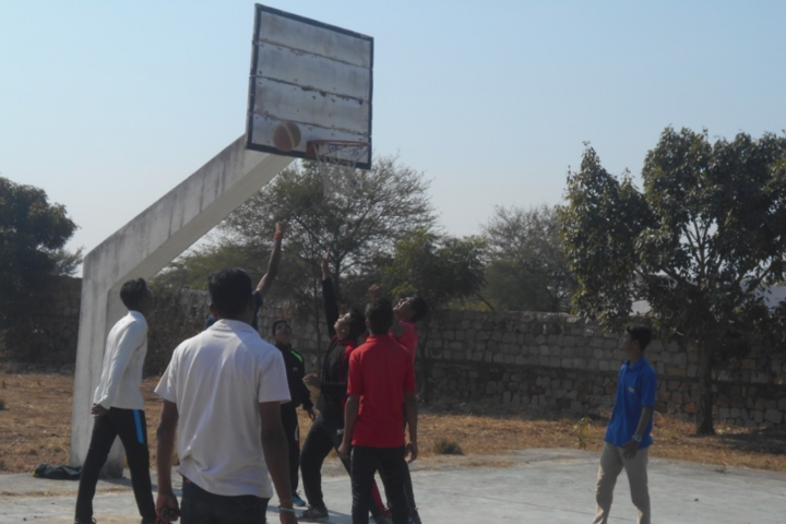 Pallavan Uchatar Prathmik Vidyalaya-Basketball Court