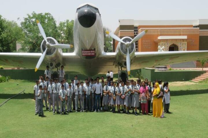 Pooja International Academy-Educational tour