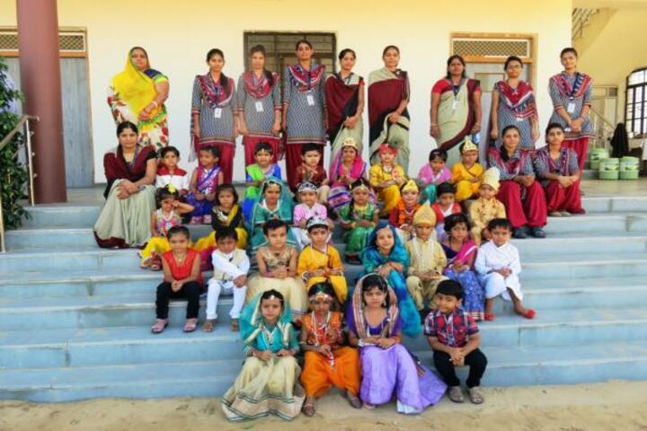 Pooja International Academy-Fancy dress