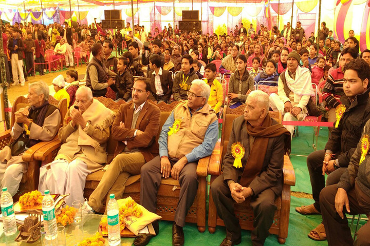 Pt Parsadi Lal International School-Guest
