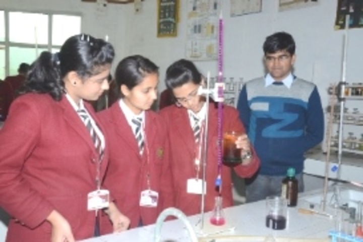 Raath International School-Chemistry lab