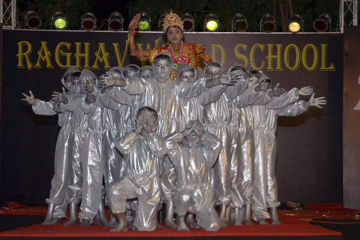 Raghav World School-Fare well day Events