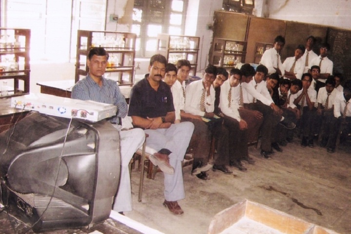 Railway Higher Secondary School-Lab