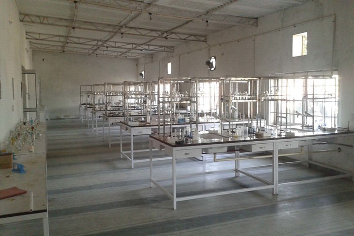 Rajdhani Public School-Chemistry Lab