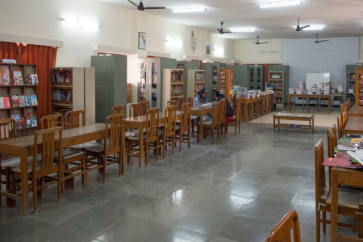 Rajmata Krishna Kumari Girls Public School-Library