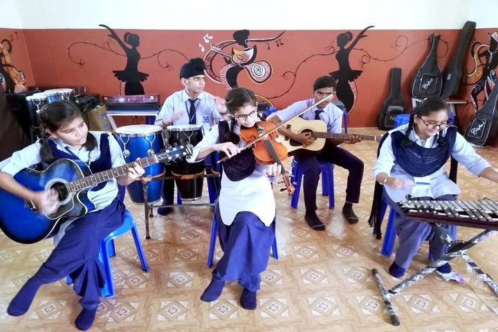 Roopnagar Public School-Music Room