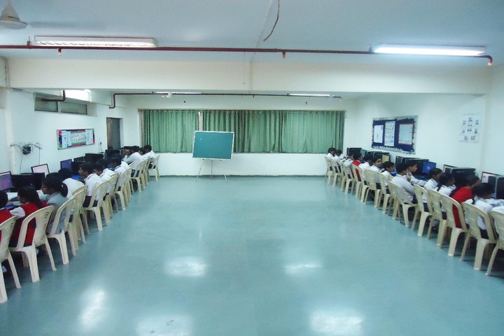 S R Global School-Computer Lab