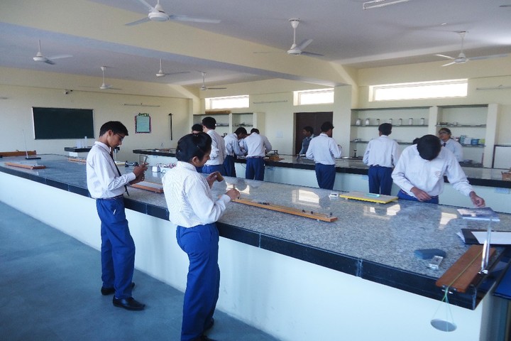 S R Global School-Physics Lab
