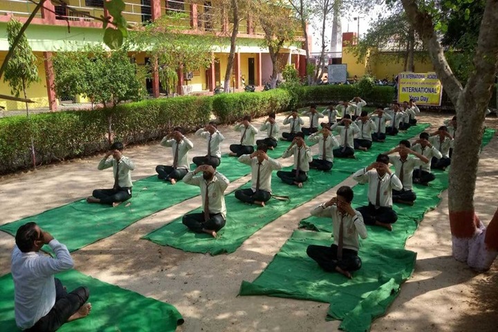 S R International Academy-Yoga