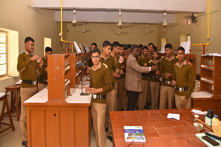 Sainik School-Chemistry Lab
