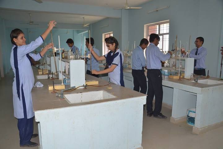 Saint Joseph Public School-Chemistry Lab