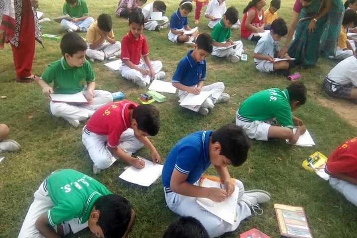 Saint Soldier Public School-Drawing Competition