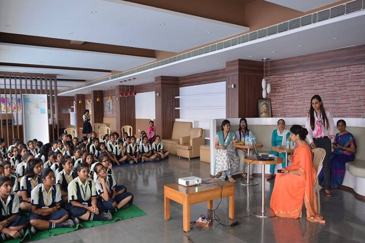 Litera Valley School-Smart Class