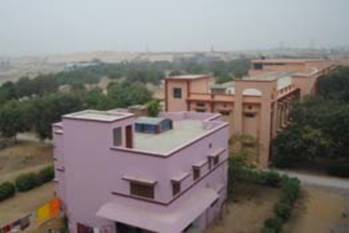 Sesomu School-Building
