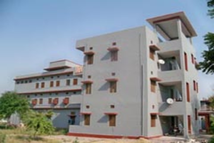 Sesomu School-Senior Hostel