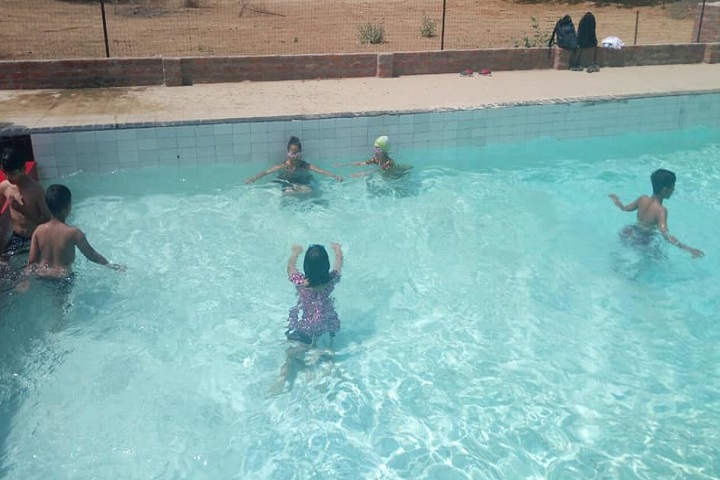 Shana International School-Swimming Pool