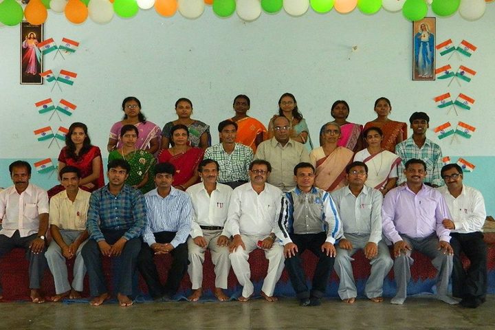 Loyola School- Staff Group Pics