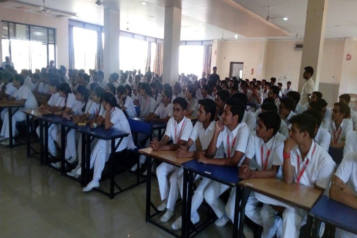 Shree Mahesh Public School-Classroom