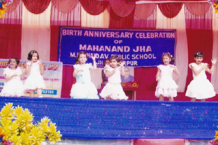 M N Jha D A V Public School- Dance Performance