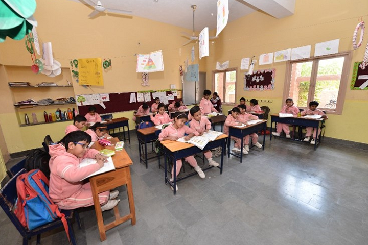 Sri Aurbindo Centre Of New Education-Classroom