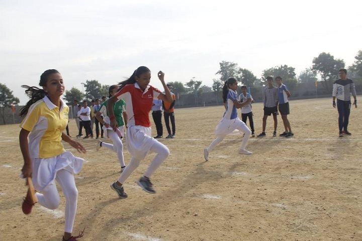 St JohnS School-Sports running
