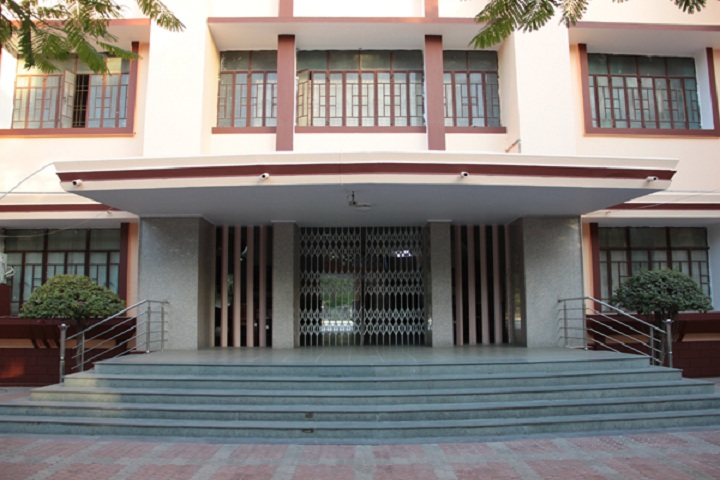 St MaryS Convent School-Campus-View front