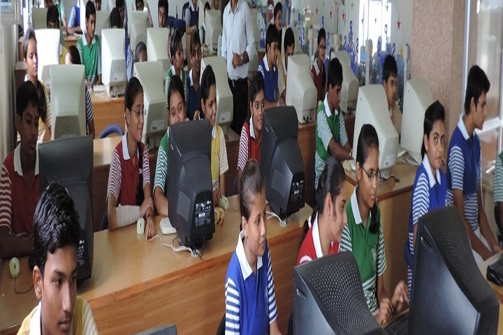 St PaulS School-IT-Lab full view
